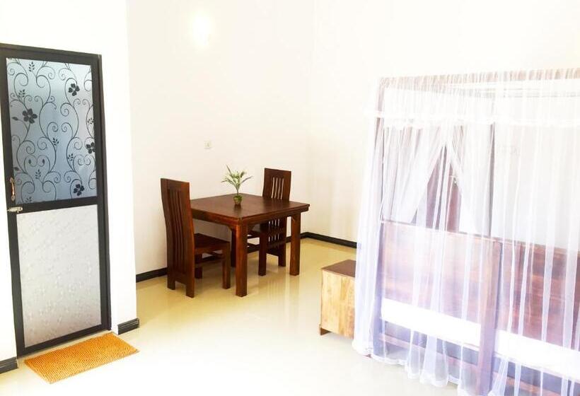 Deluxe Zimmer, Beach Breeze Weligama