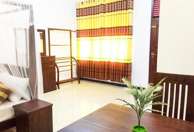 Deluxe Zimmer, Beach Breeze Weligama