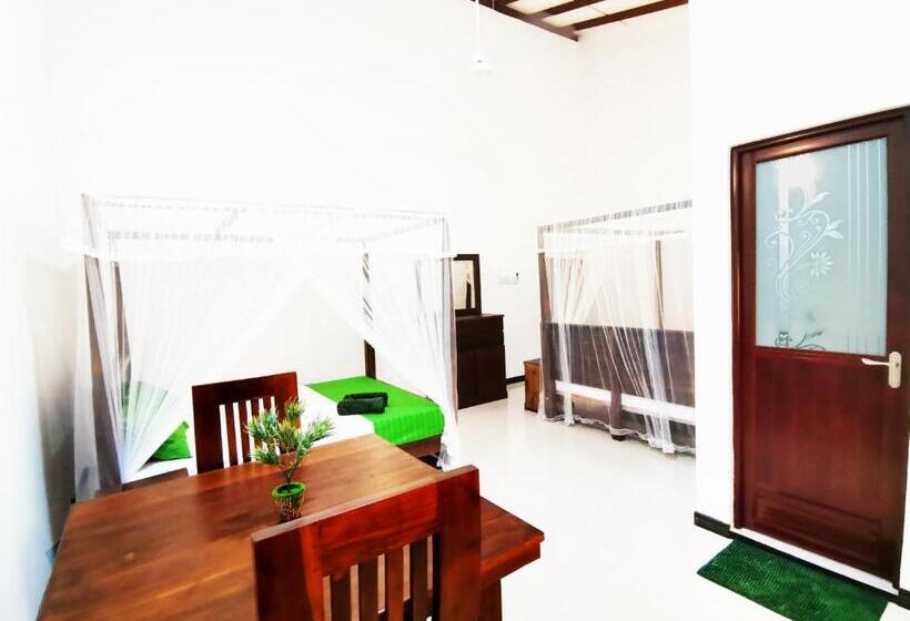 Standardzimmer, Beach Breeze Weligama