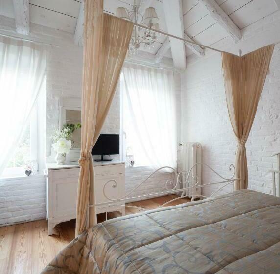 バルコニー付きスタンダードルーム, Bed & Breakfast Canova