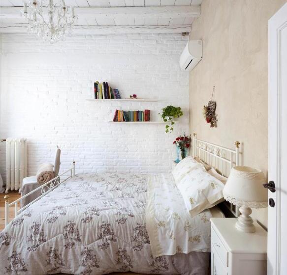 デラックスルーム, Bed & Breakfast Canova