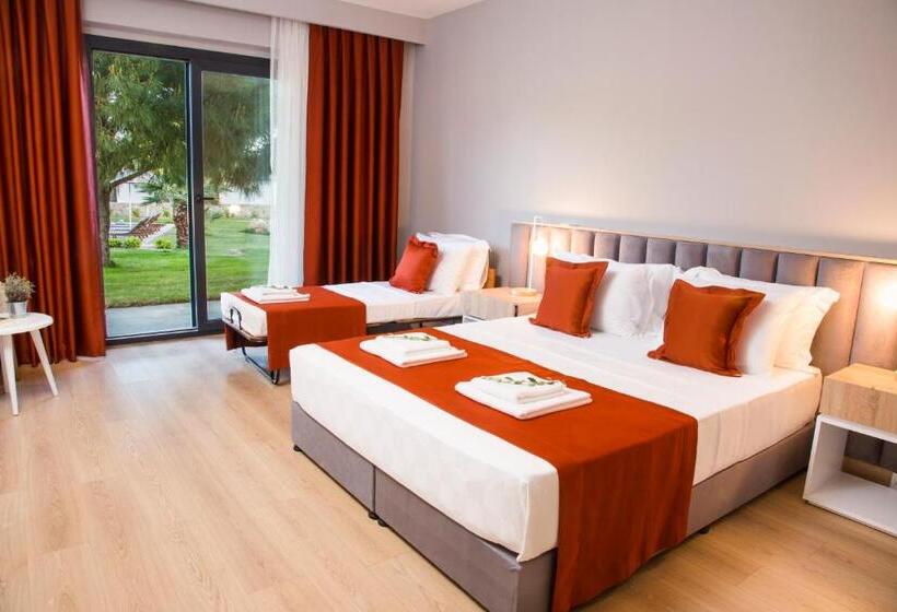 Standard Triple Room with Terrace, Casa Elia Datça