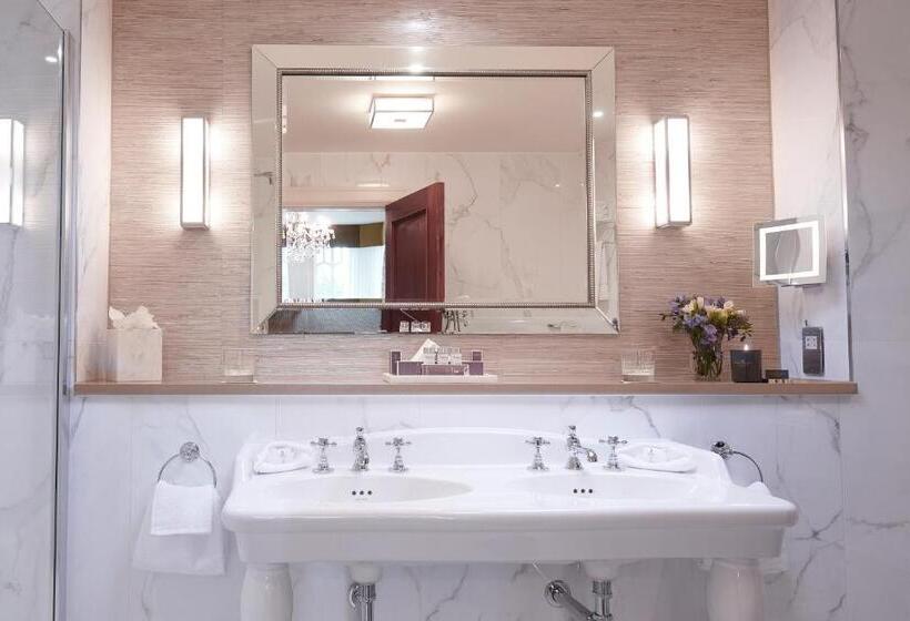 Номер Deluxe Кровать Кинг, Dromoland Castle