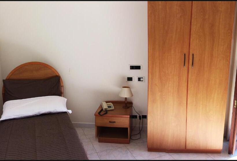 חדר סטנדרט יחיד, Il Corbezzolo