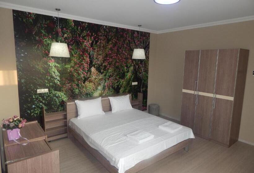 اتاق استاندارد با تراس, My House