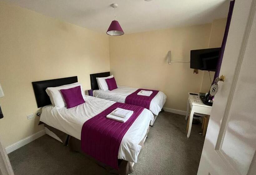 חדר סטנדרט, The Swan @old Stratford