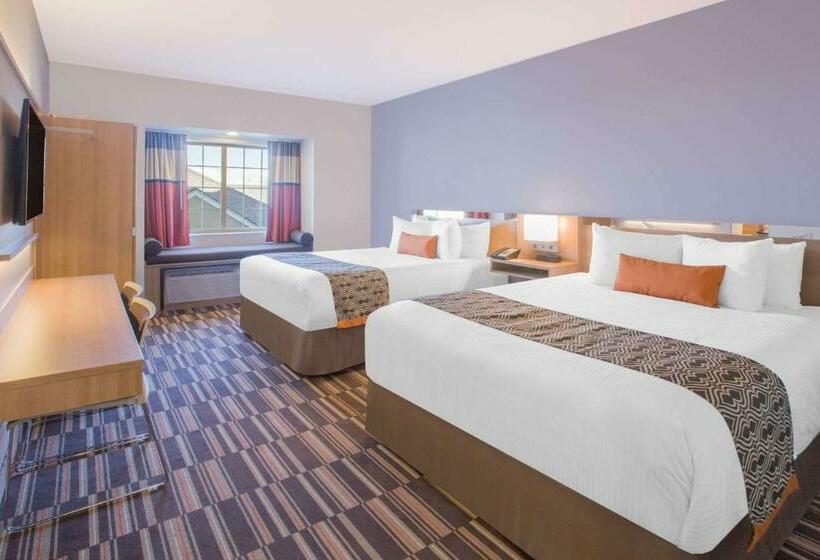 غرفة قياسية, Microtel Inn & Suites By Wyndham Cuauhtemoc Campos Menonitas