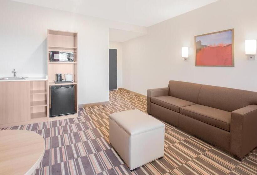 جناح سرير كينج, Microtel Inn & Suites By Wyndham Cuauhtemoc Campos Menonitas