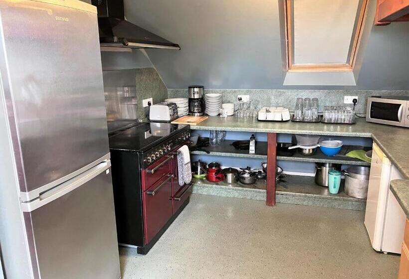 בית, חדר שינה 1, Newgale Lodge