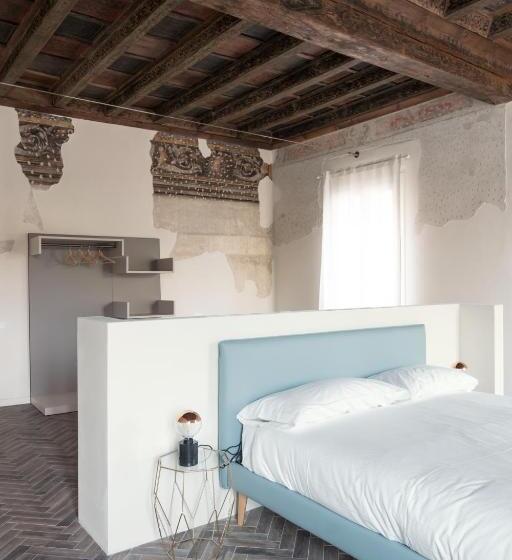 سوییت جونیور, Residenza Giulio Romano