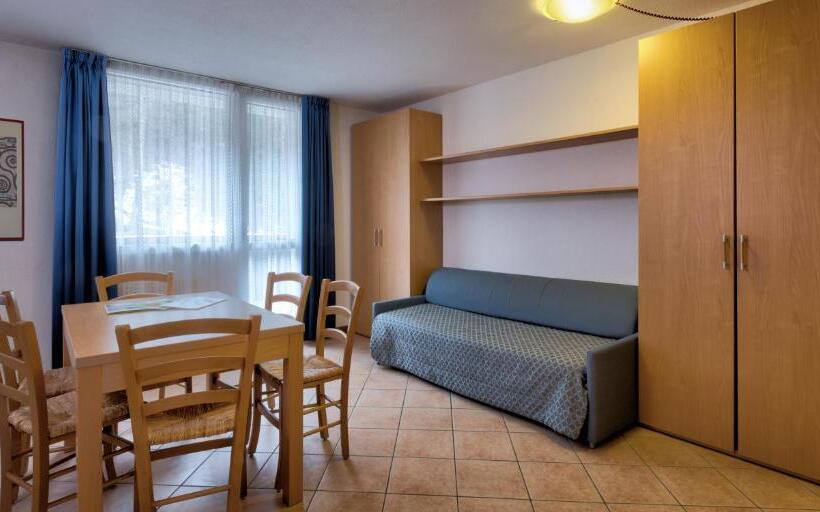 דירת חדר סופריור, Residence Kristall