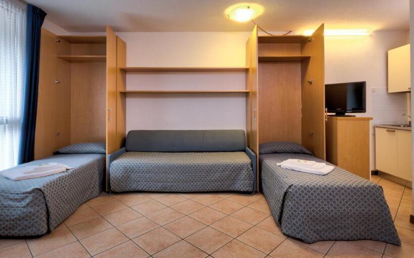 חדר סטנדרט לארבעה, Residence Kristall