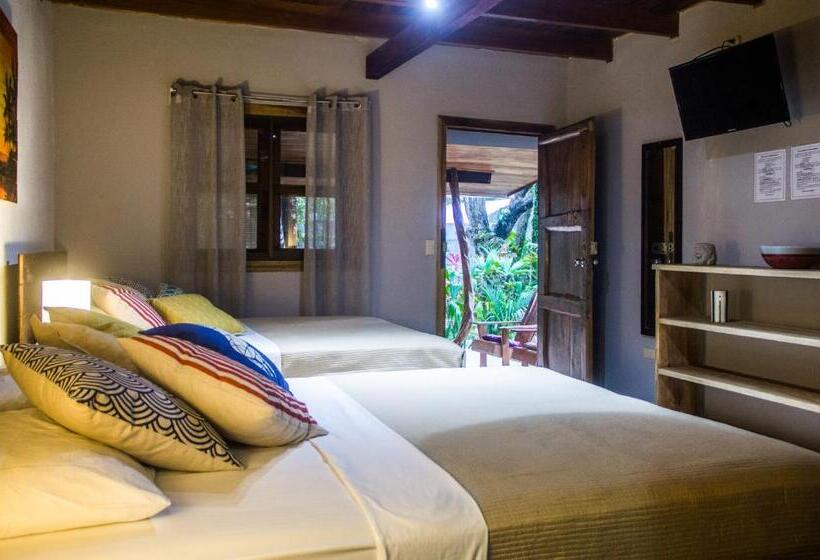 ファミリーステューディオ, Santascabinas