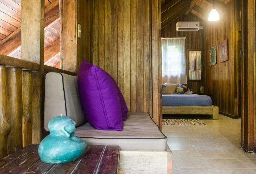 スタンダードスタジオ, Santascabinas