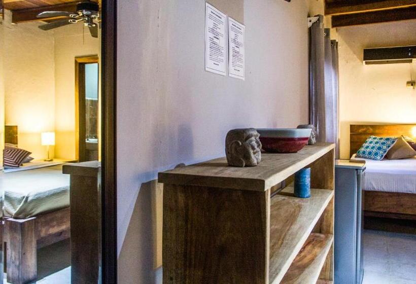 ファミリーステューディオ, Santascabinas