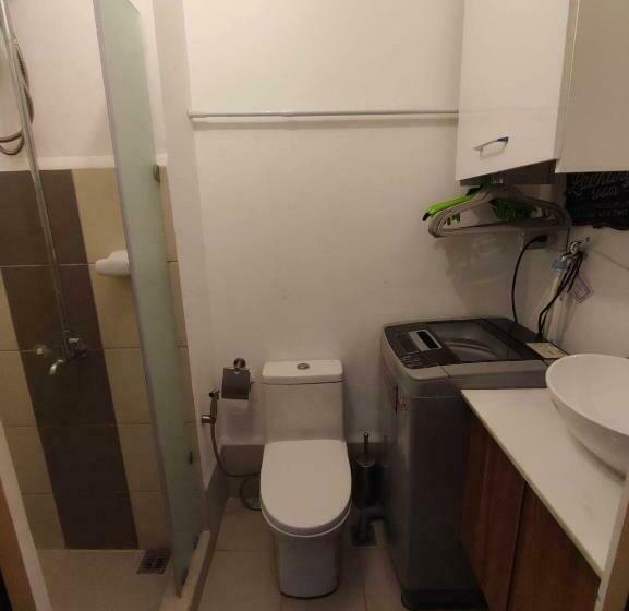 استودیو استاندارد با بالکن, Maicozy Condo