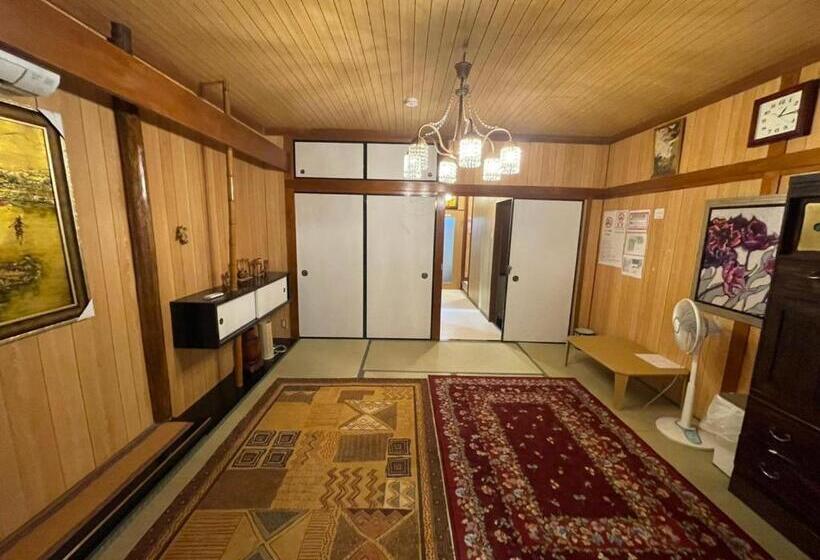 اتاق خانوادگی با سرویس بهداشتی مشترک, Annamstay Shinosaka Js