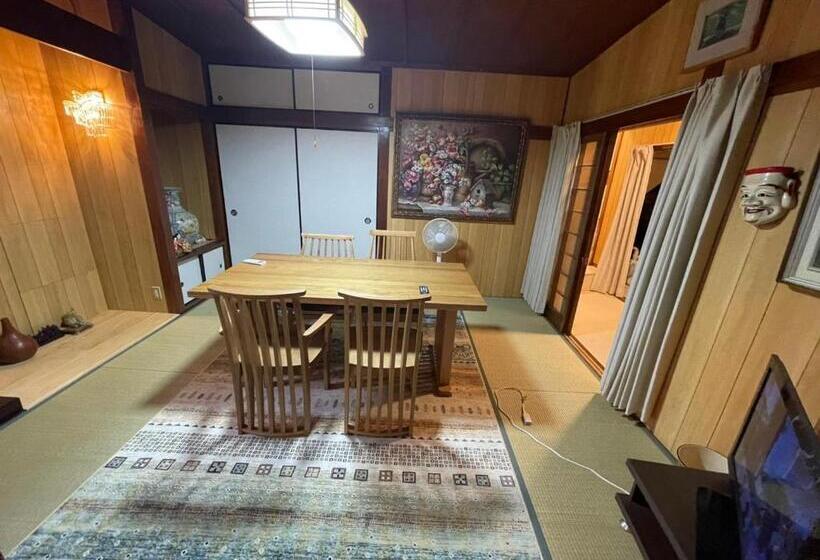 اتاق استاندارد چهار تخته, Annamstay Shinosaka Js