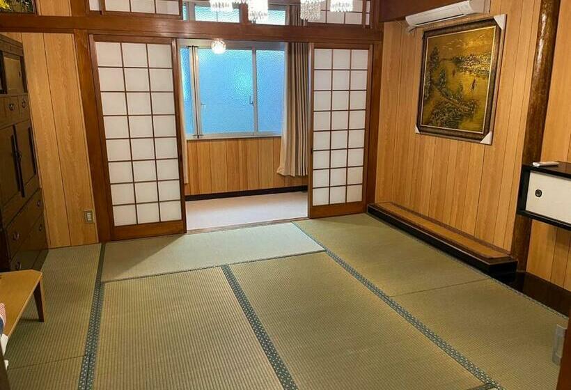 اتاق خانوادگی با سرویس بهداشتی مشترک, Annamstay Shinosaka Js