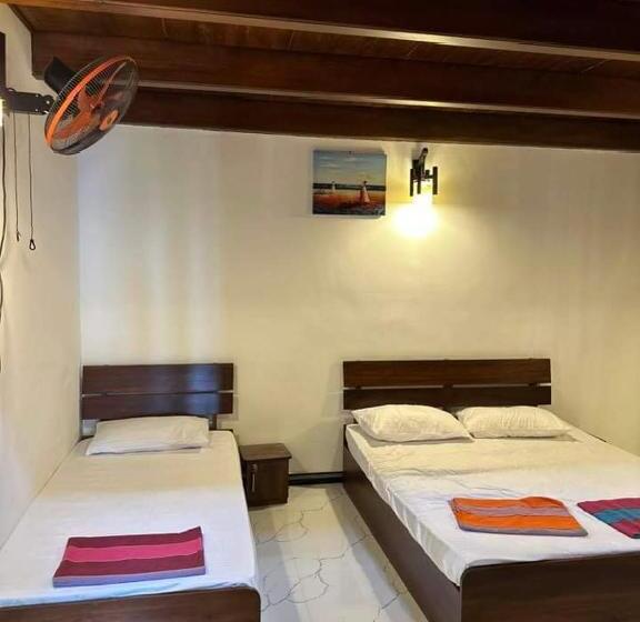 חדר משפחתי, New Al Hazm Beach Guest House