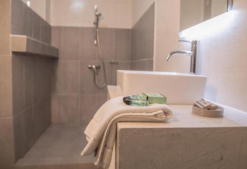 سوییت, Airport Hotel Casino Du Cap Vert