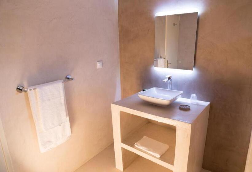 سوییت, Airport Hotel Casino Du Cap Vert