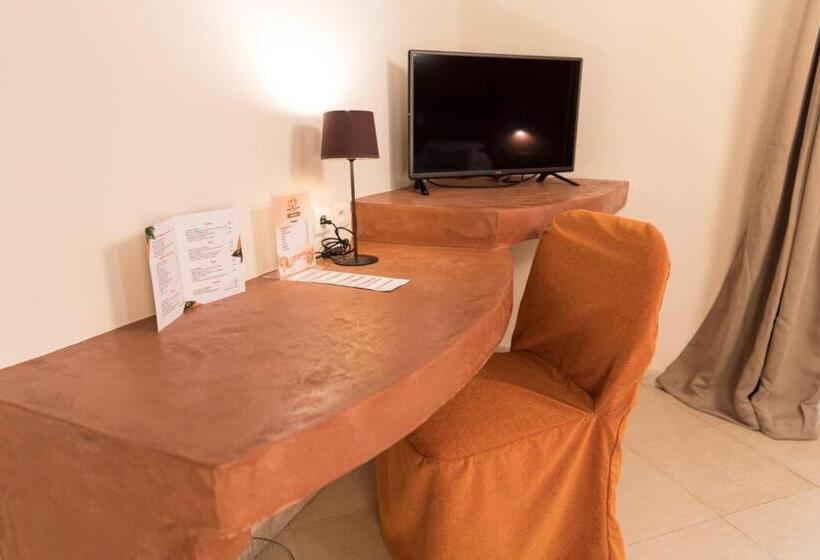 سوییت, Airport Hotel Casino Du Cap Vert