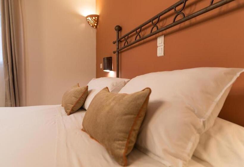 سوییت, Airport Hotel Casino Du Cap Vert