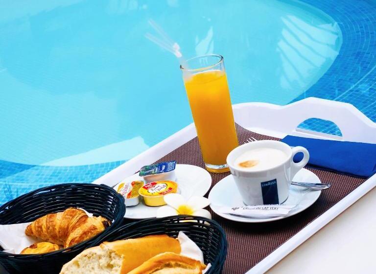 سوییت, Airport Hotel Casino Du Cap Vert