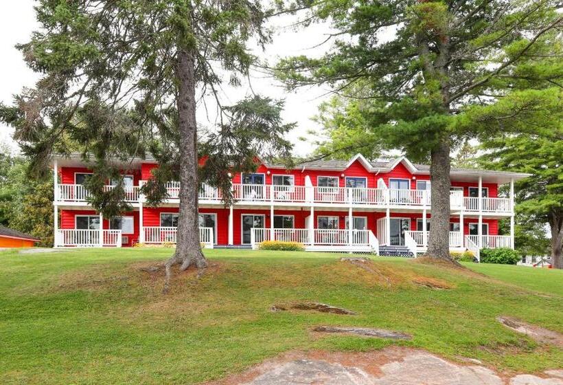 جناح سوبيريور إطلالة على البحيرة, Bayview Wildwood Resort, Ascend Hotel Collection