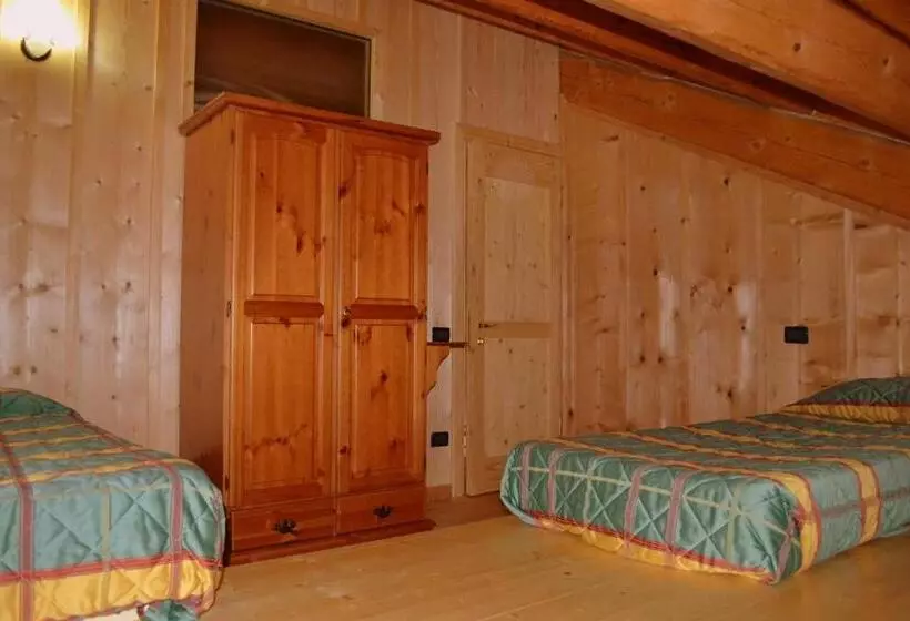 1ベッドルームドゥプレックスアパートメント, Albergo Rendola
