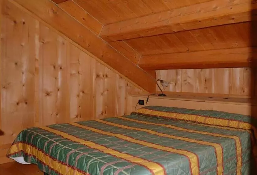 1ベッドルームドゥプレックスアパートメント, Albergo Rendola