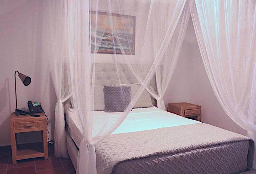 이코노미 룸, Boho Beach Club