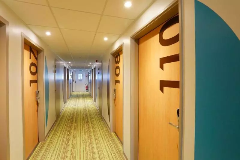 Standard Kolmen Hengen Huone, First Inn Hotel Paris Sud Les Ulis
