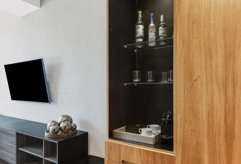 Номер Deluxe, Grand Fiesta Americana Monterrey Valle