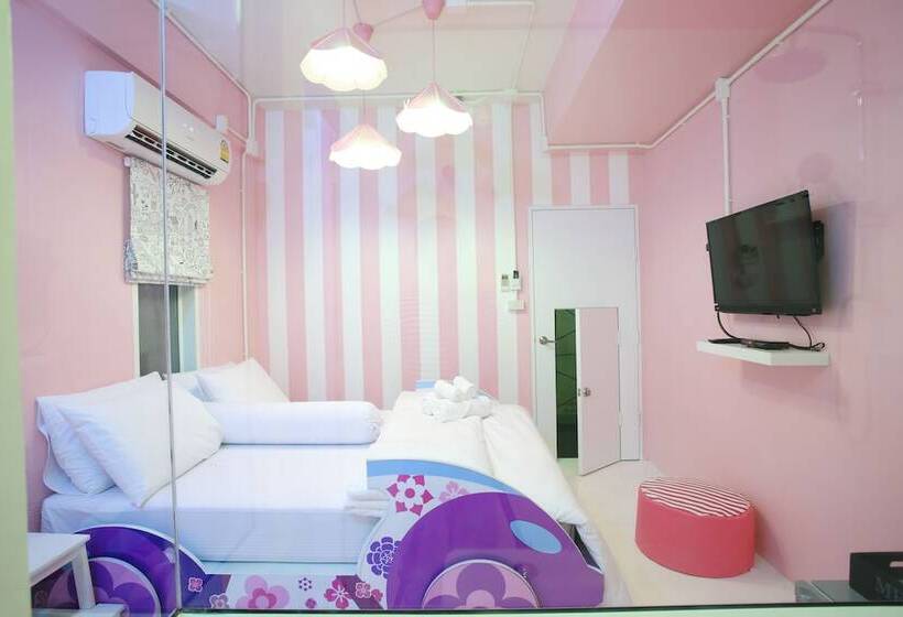 수피리어 룸, Me Room