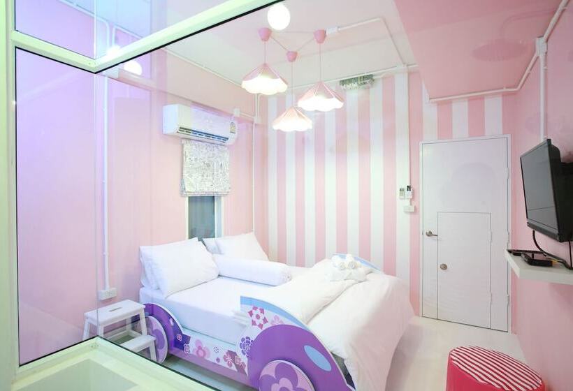 수피리어 룸, Me Room