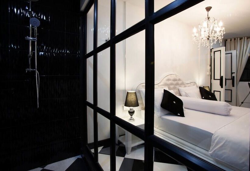 디럭스 룸, Me Room