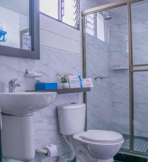 StandaardKamer, Montes De La Castellana