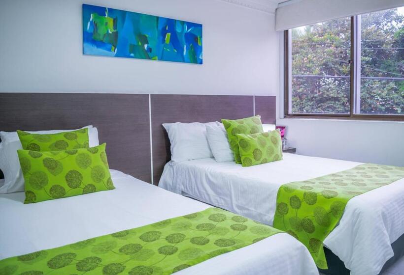 Standaard Driepersoonskamer, Montes De La Castellana