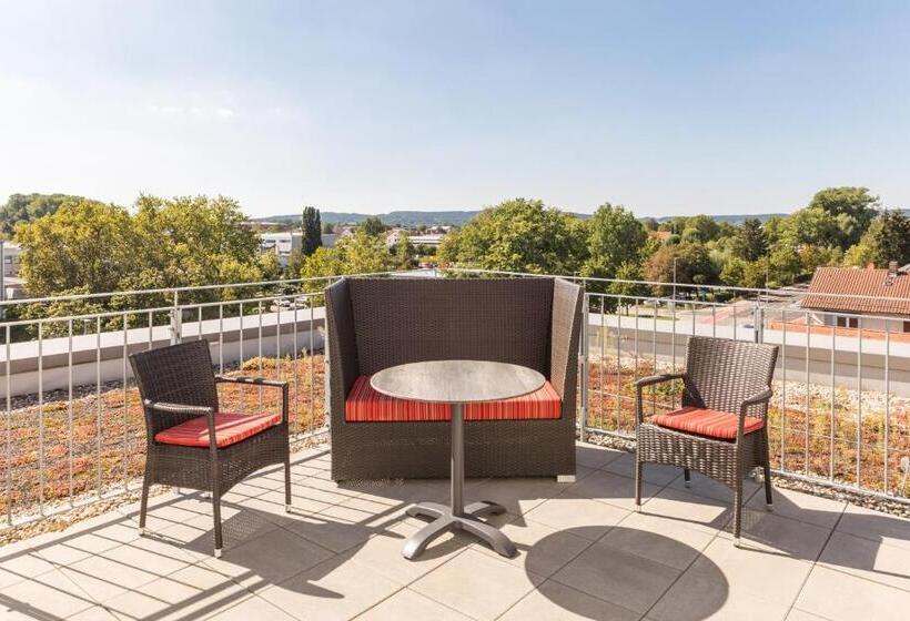 סוויטה עם מרפסת, Park Inn By Radisson Neumarkt