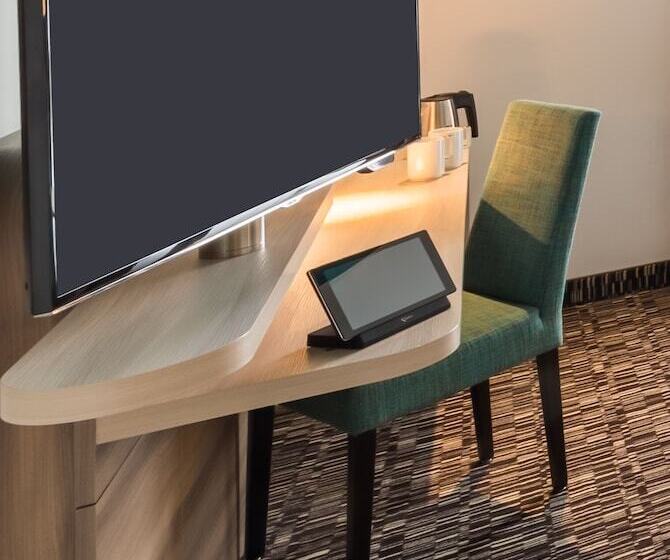Семейный Номер, Park Inn By Radisson Neumarkt