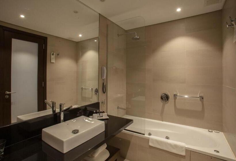 جناح جونيور, Puerto Norte Design