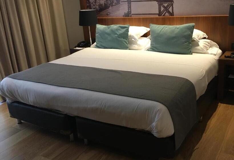 غرفة قياسية لذوى الاحتياجات الخاصة, Puerto Norte Design