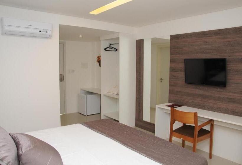 高级大房间, Reserve