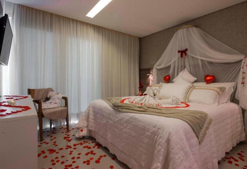 豪华房间, Reserve