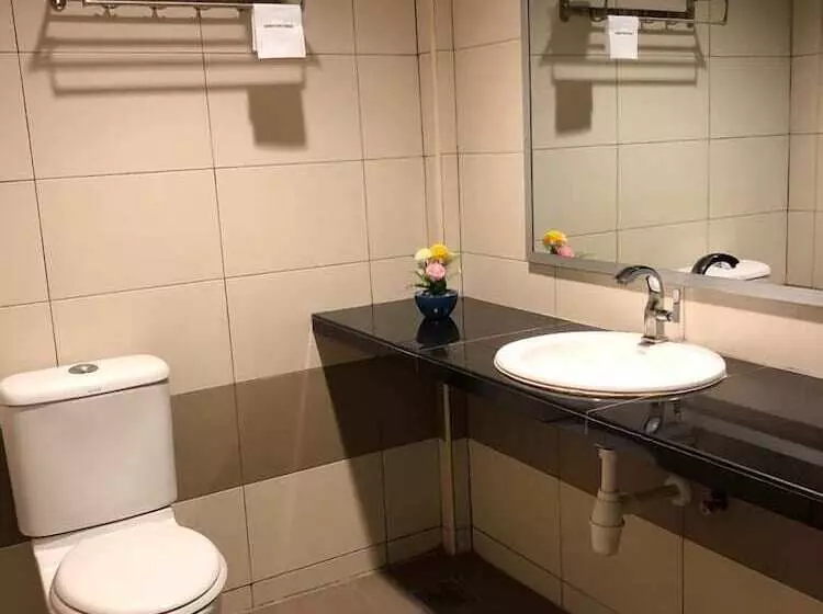 اتاق لوکس با تخت بزرگ, Salsa Resort Langkawi