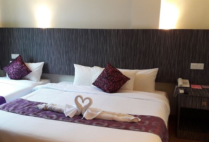 Deluxe Trippelrum, Salsa Resort Langkawi