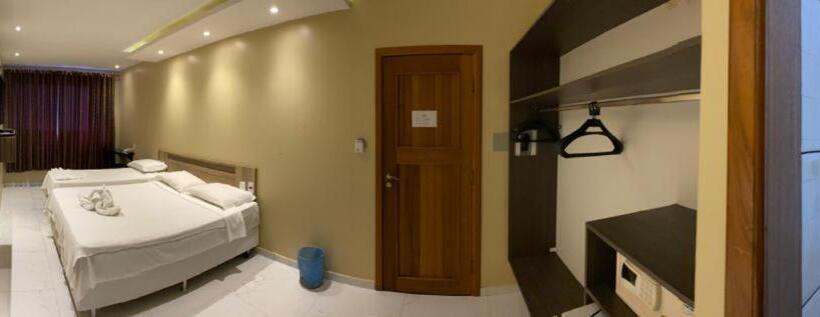 디럭스 룸, Sandis