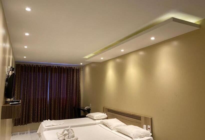 디럭스 룸, Sandis